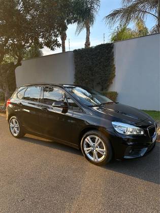 BMW 220i 2.0 CAT GP 16V TURBO ACTIVEFLEX 4P AUTOMÁTICO BMW 220i 2.0 CAT GP 16V TURBO ACTIVEFLEX 4P AUTOMÁTICO